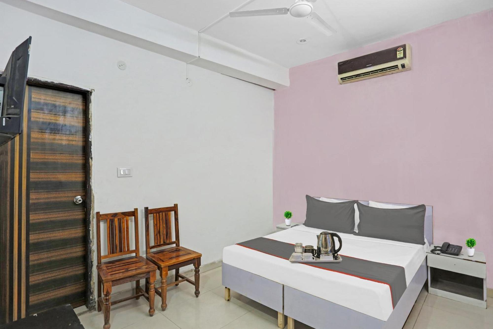 Hotel O Imperial Residency Near Dashrath Puri Metro Station New Delhi Exteriör bild